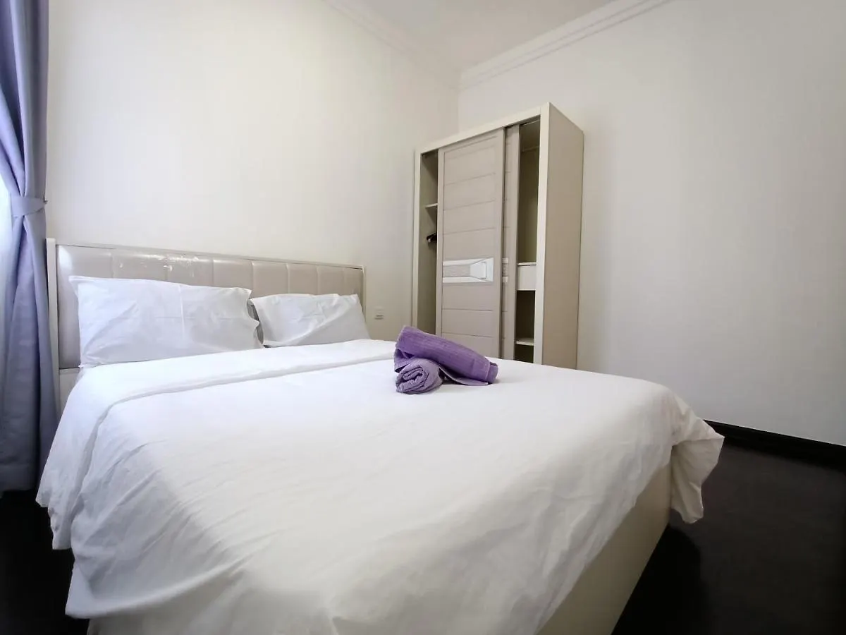 R&F Princess Cove Luxury Home Stay 3Bed 2Bath Johor Bahru 0*,